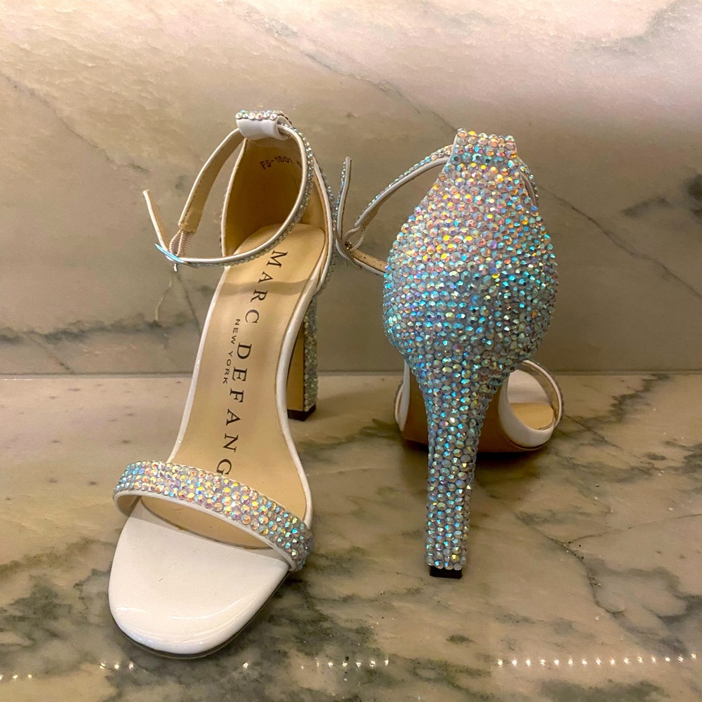 Marc Defang Size 6 Heels